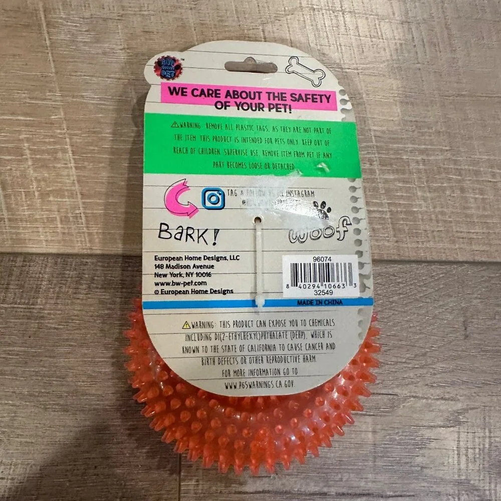 BOW WOW PETS SPIKED RING SQUEAKY TOY FOR DOGS NEW ORANGE